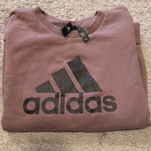Adidas Mauve crew neck with leopard print
